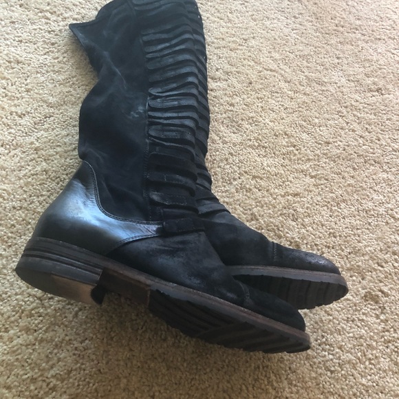 🌺Sold🌺 Free People Thigh High Boots - Picture 2 of 3